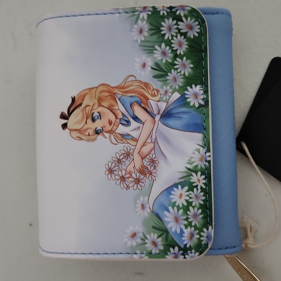 Loungefly Alice in Wonderland Disney Wallet New - Picture 1 of 13
